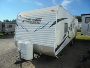 Pre Owned Travel Trailer within driving distance of Durham, NC.