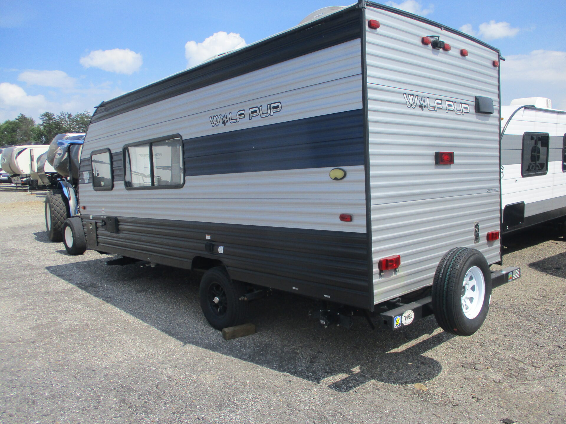 Camper Dealer of RVs near Ashe County, NC.