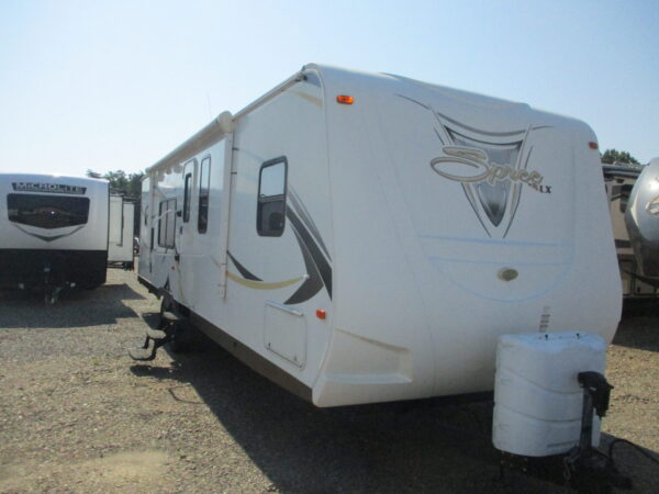 Pre Owned RV near Yadkinville, NC.
