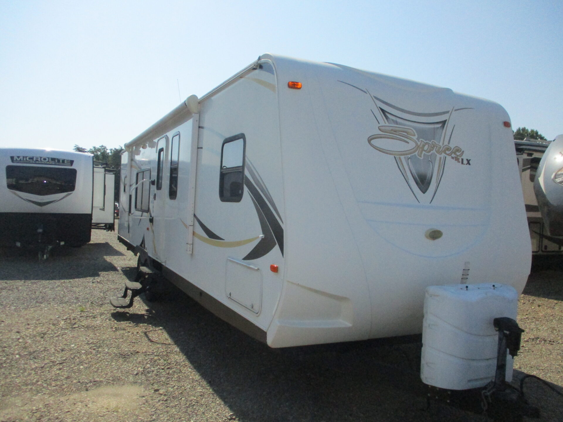 Pre Owned RV near Yadkinville, NC.