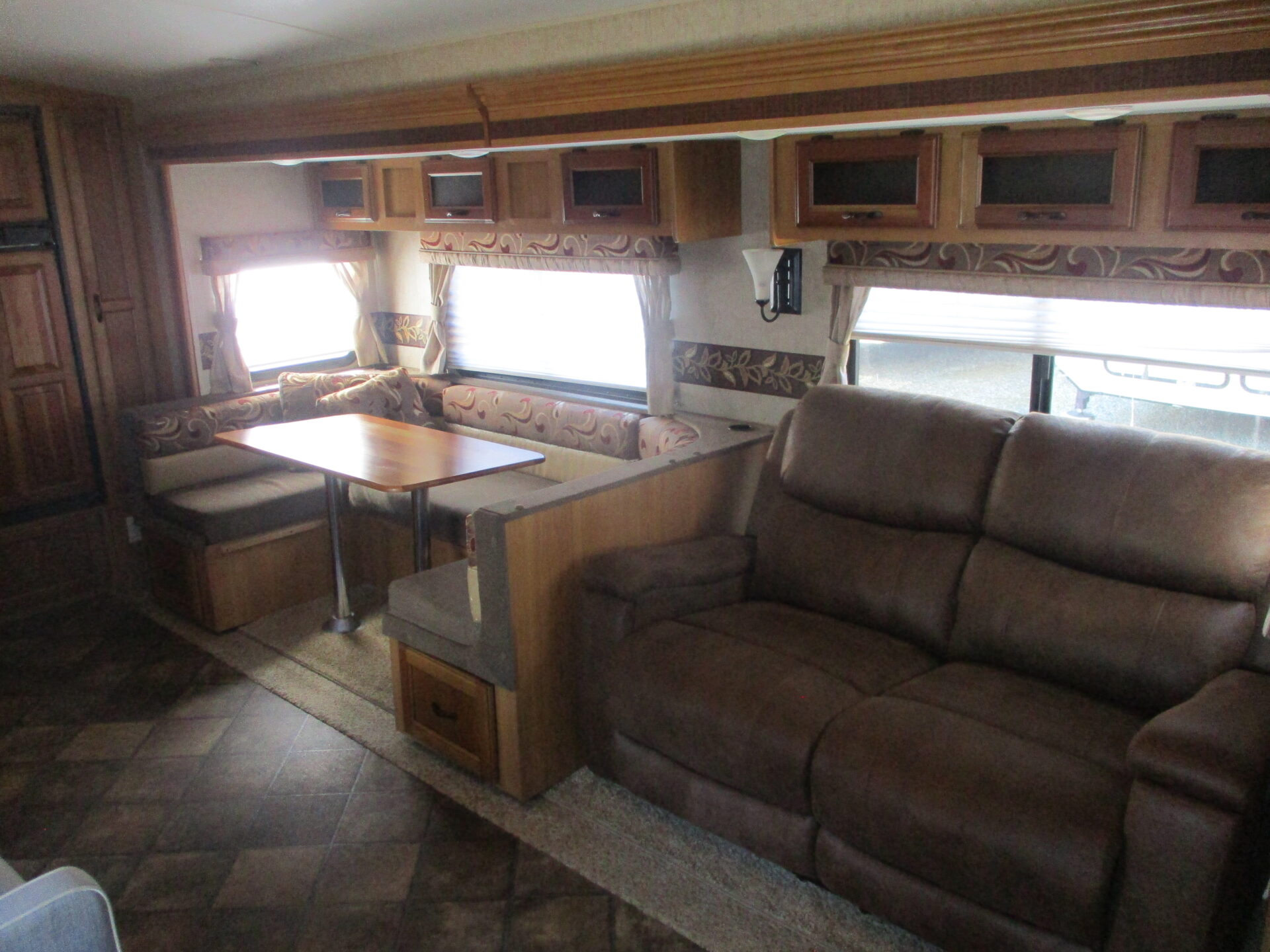 Pre Owned RVs within driving distance of Taylorsville, NC.