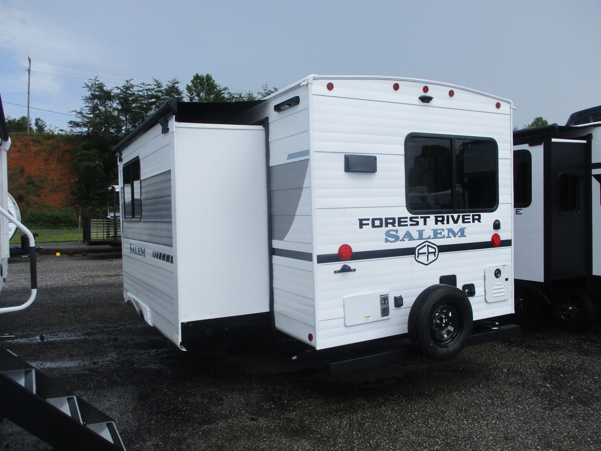 New Camping Trailers within driving distance of Hickory, NC.