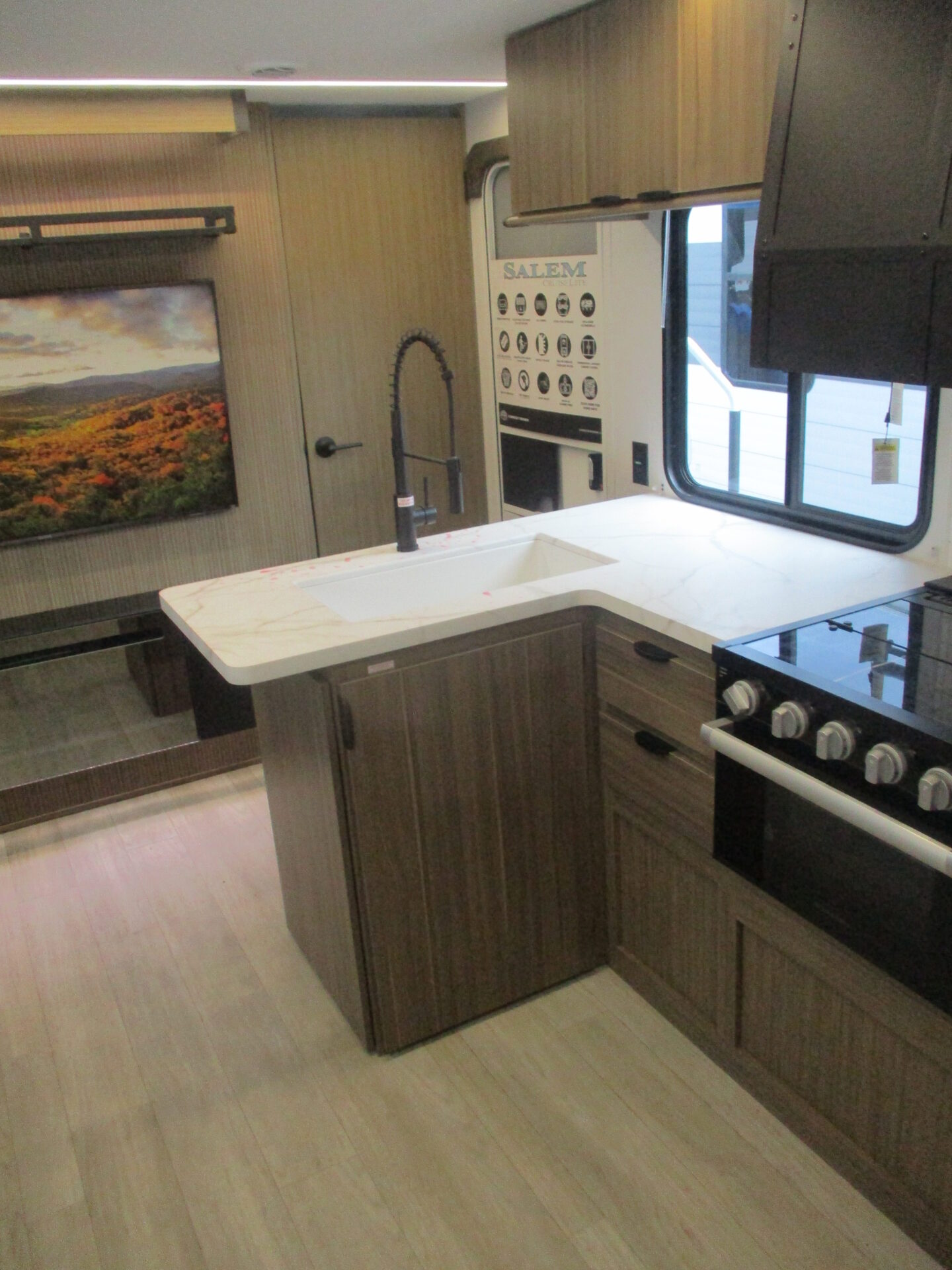 Camper Dealer of RV in Western North Carolina.