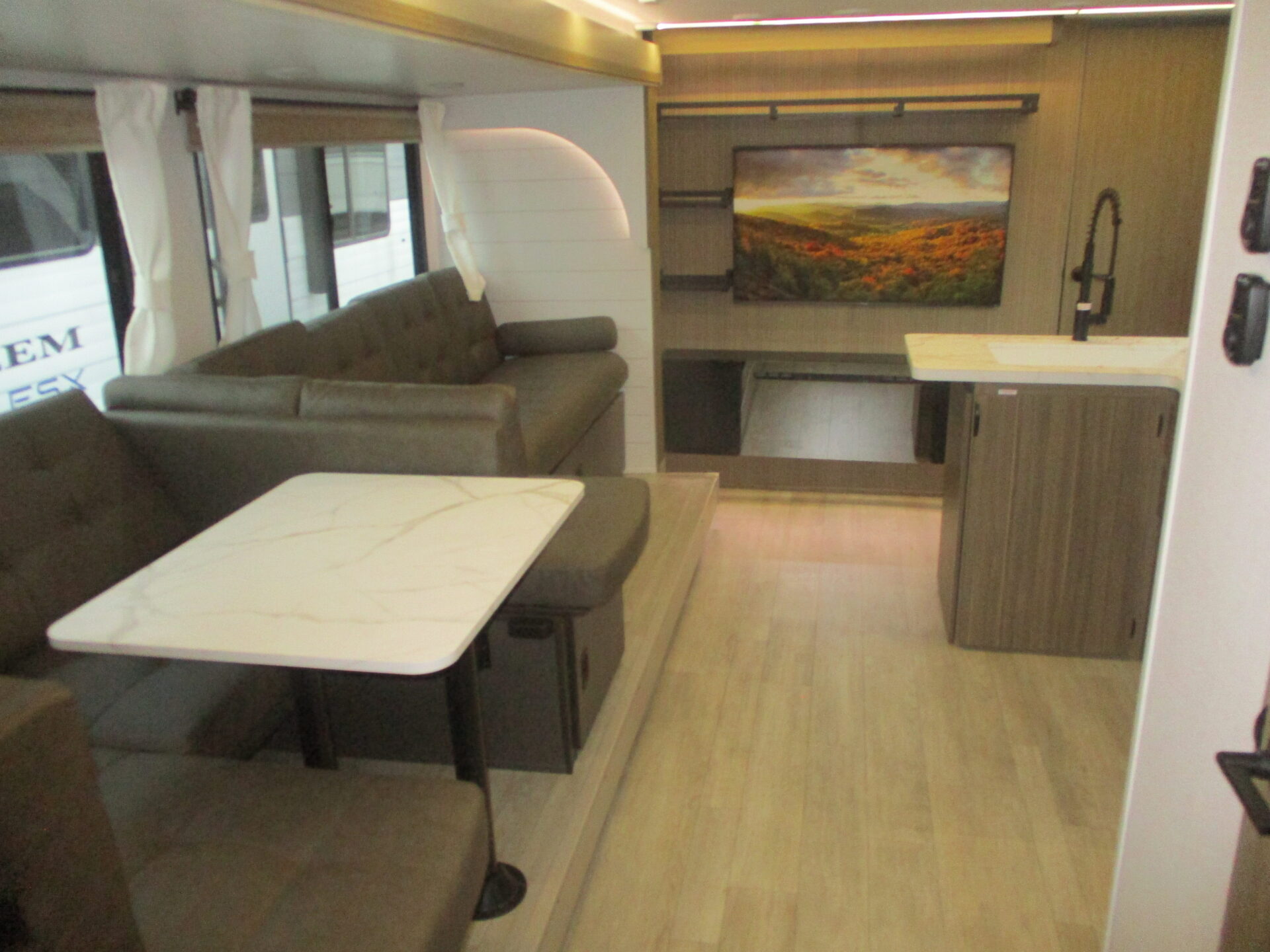 Camper Dealer of RVs within driving distance of Elkin, NC.