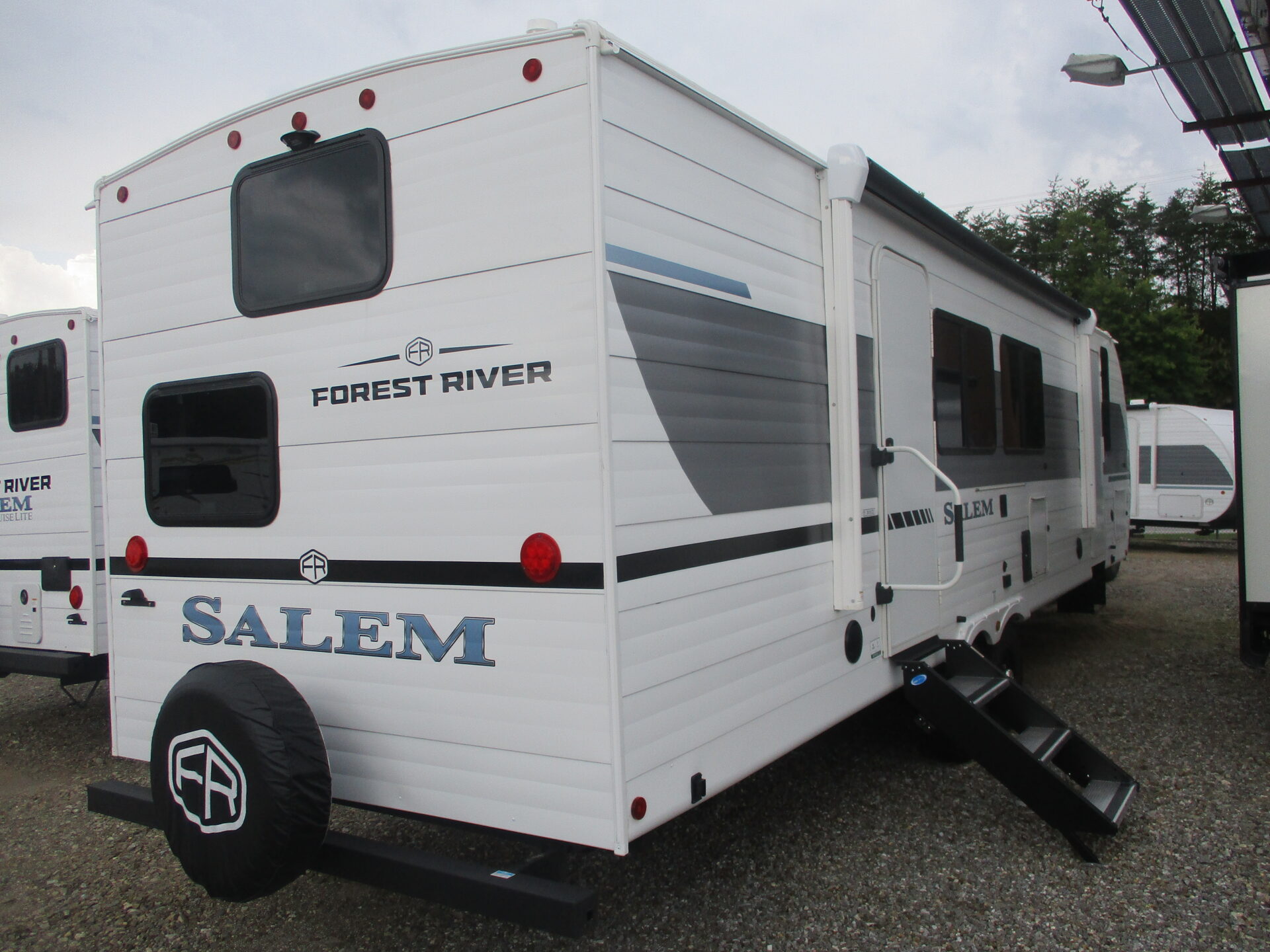 New Camping Trailers within driving distance of Raleigh, NC.