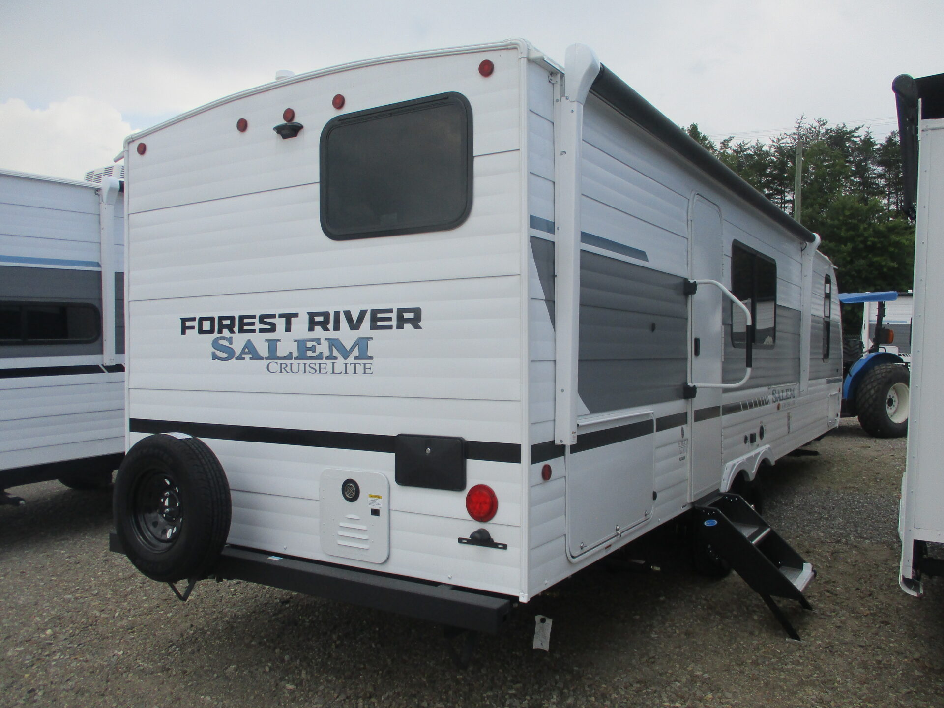 New Travel Trailer within driving distance of Yadkinville, NC.