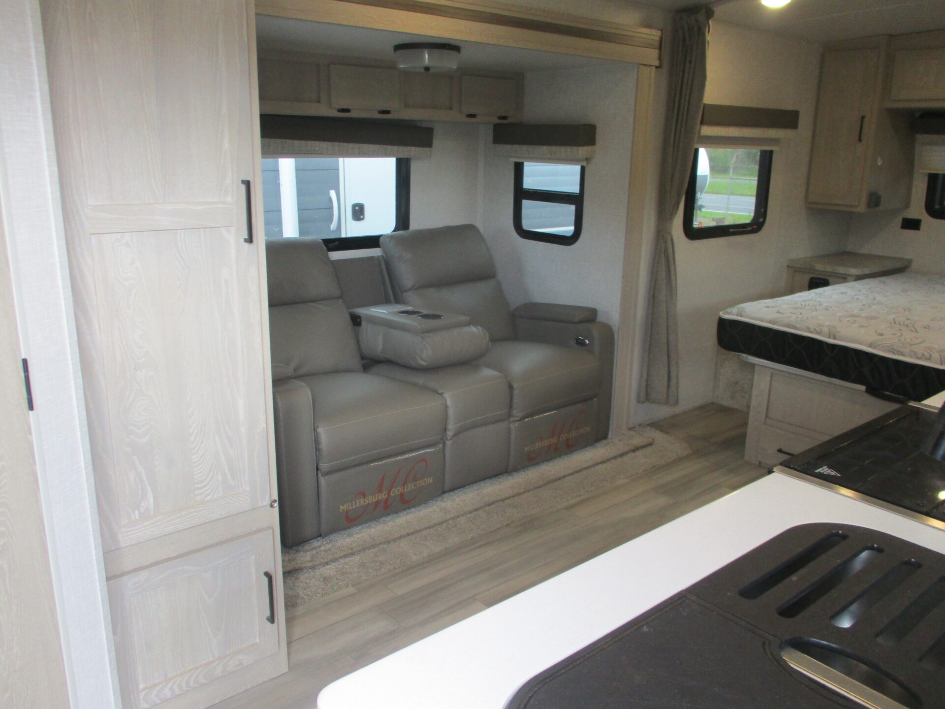 Pre Owned RVs within driving distance of Elkin, NC.
