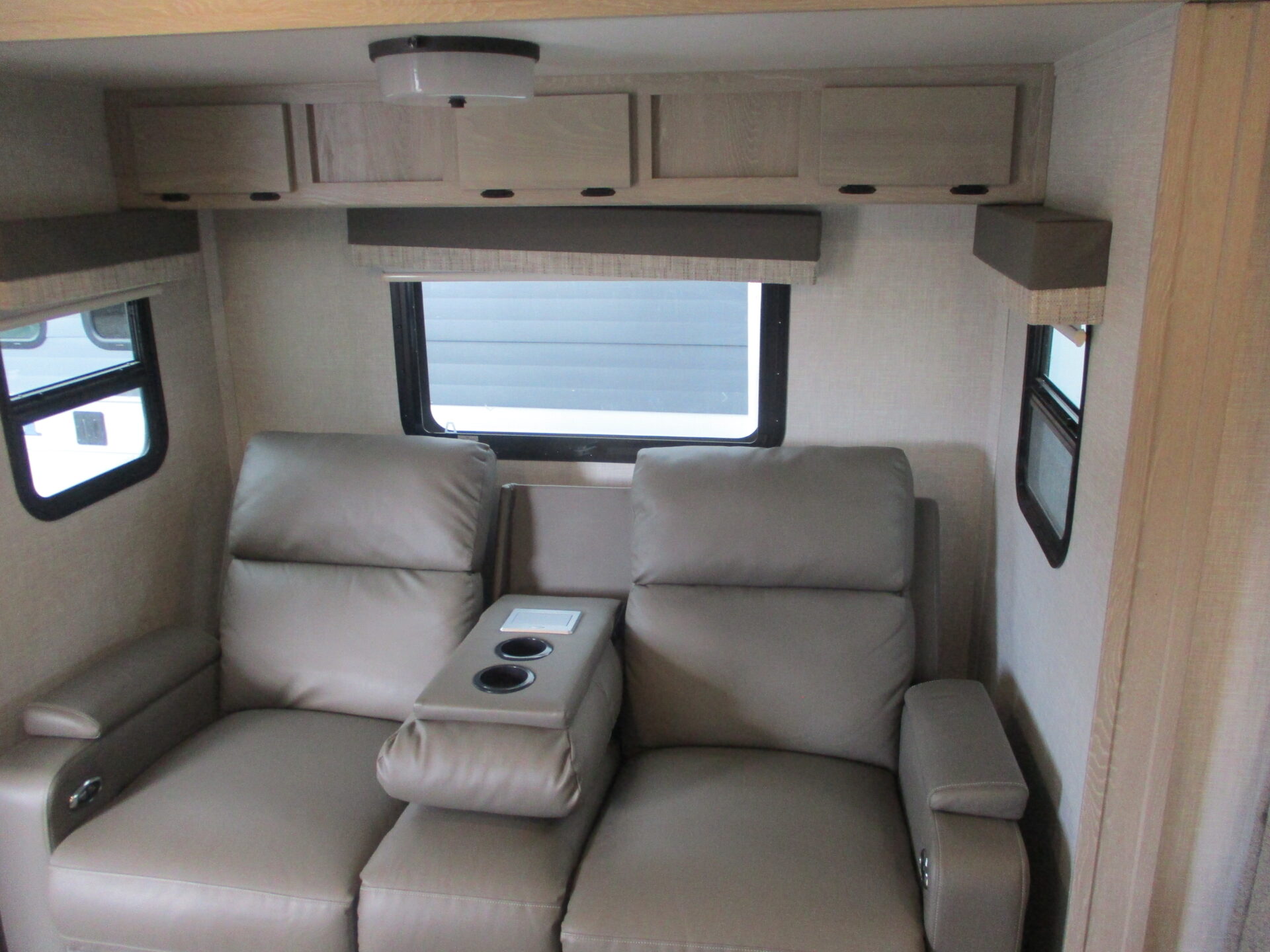 Pre Owned RVs within driving distance of Mooresville, NC.