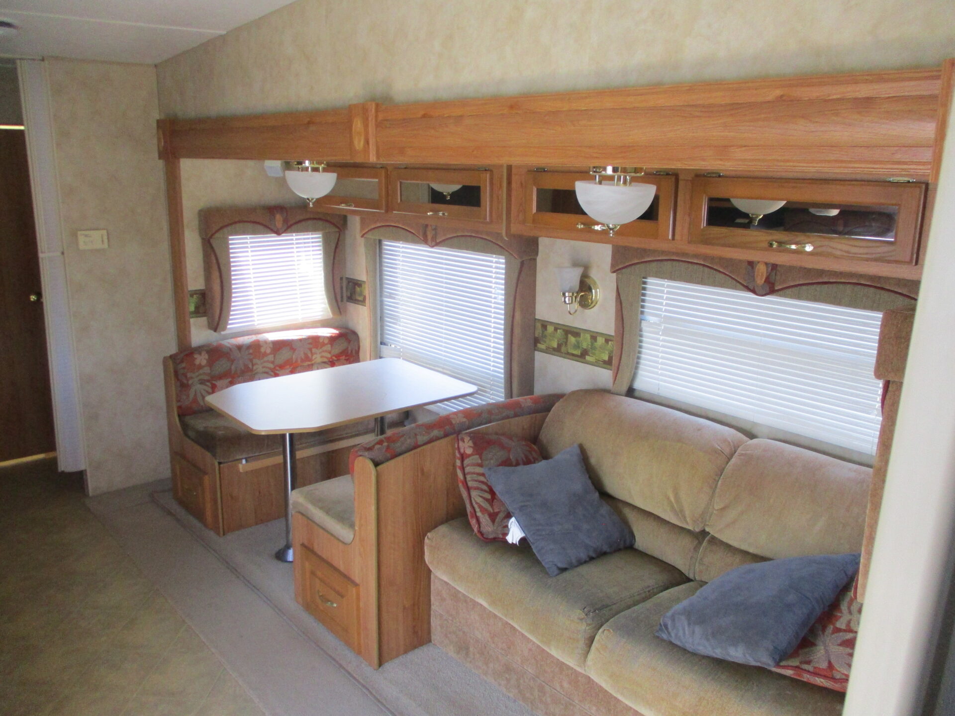 Camper Dealer of RV in NC.
