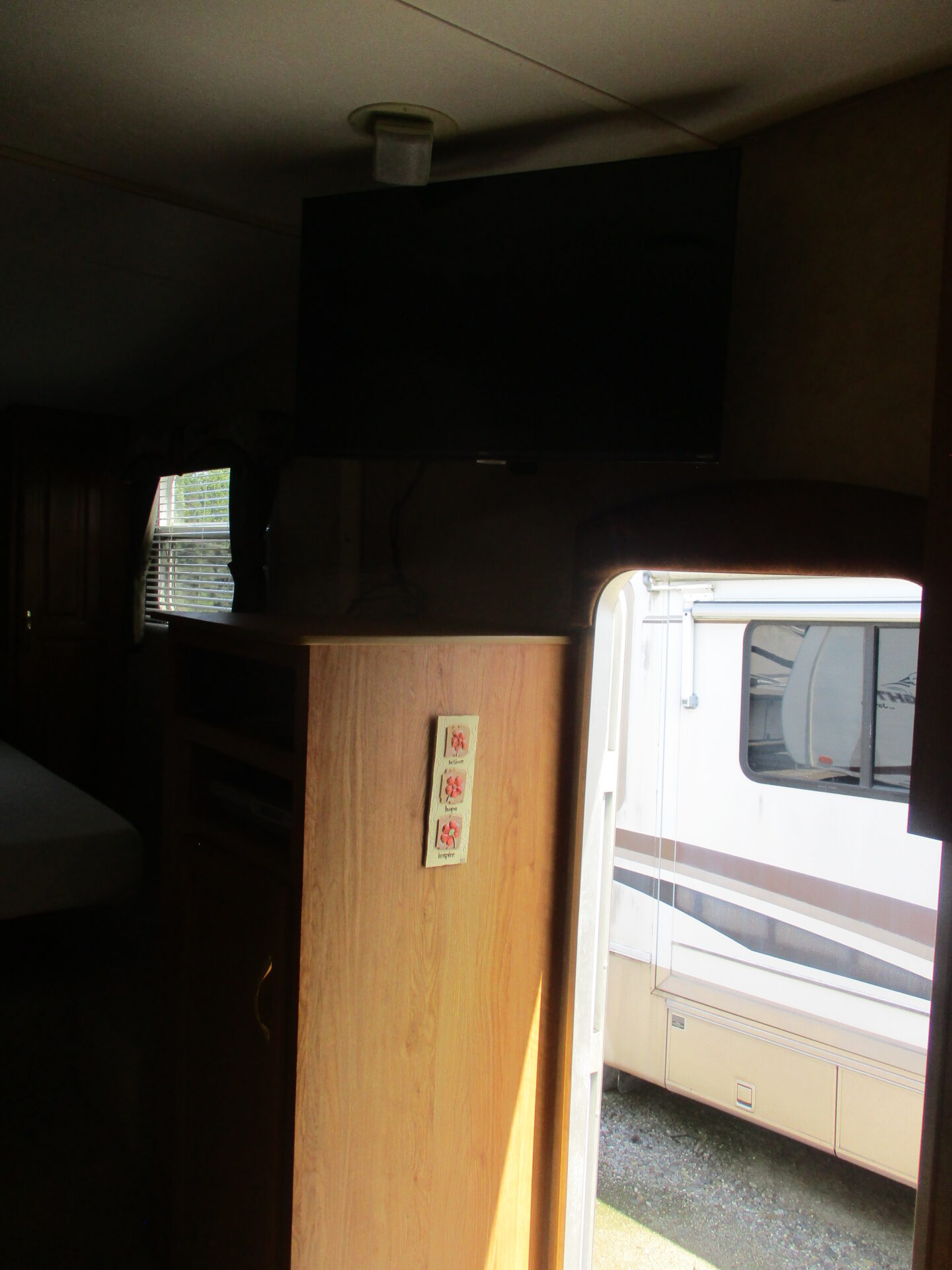 Camper Dealer of RVs within driving distance of the Blue Ridge Parkway.