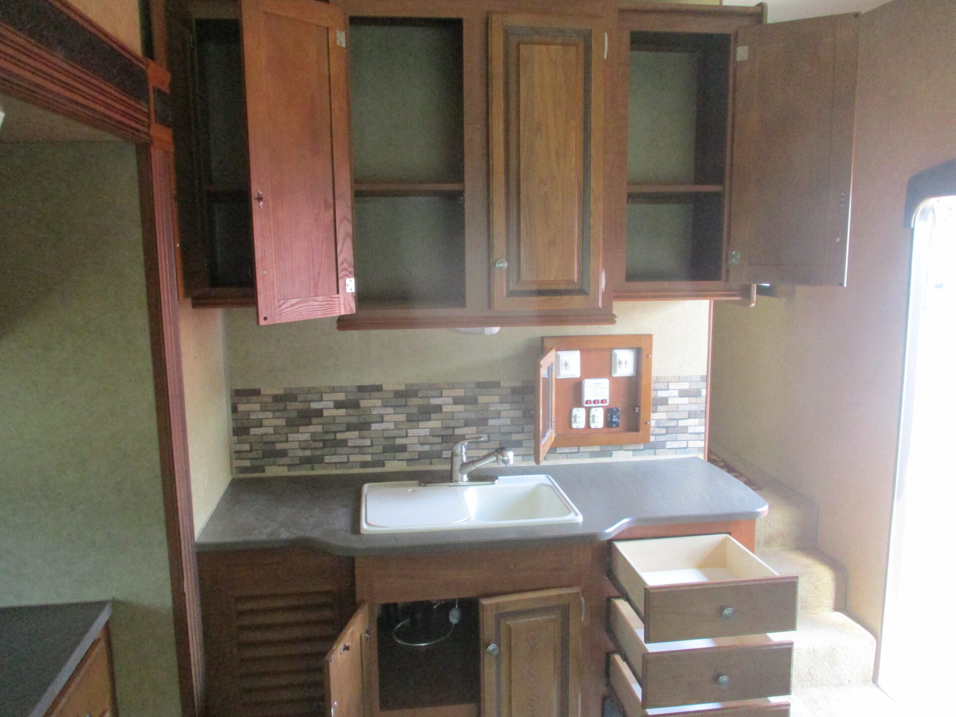 Camper Dealer of RV in NC.