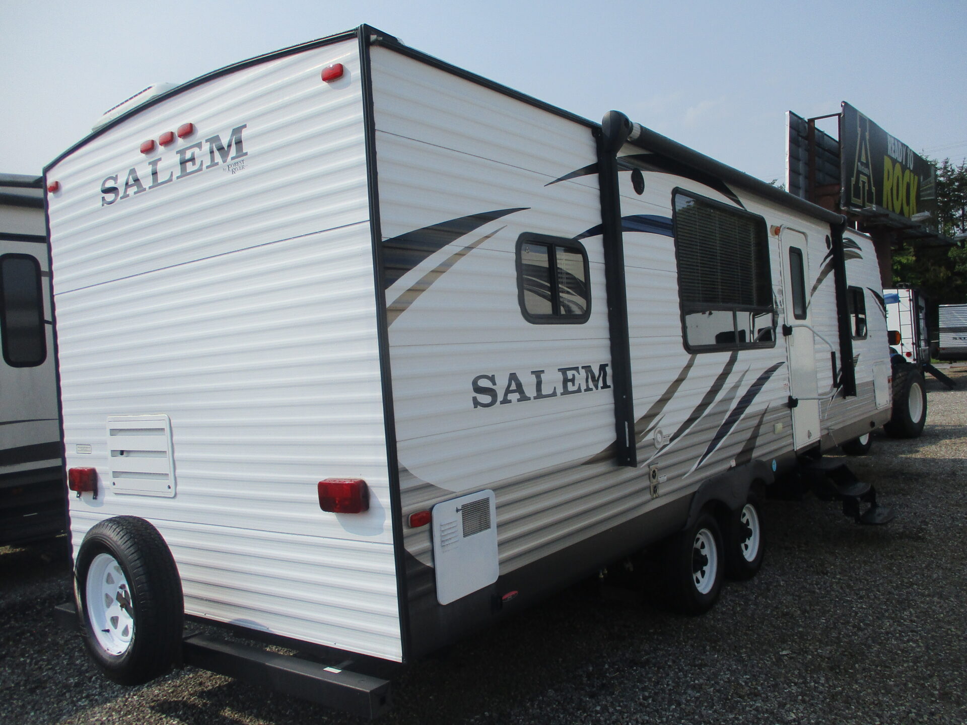 Camper Dealer of RV in the North Carolina Mountains.