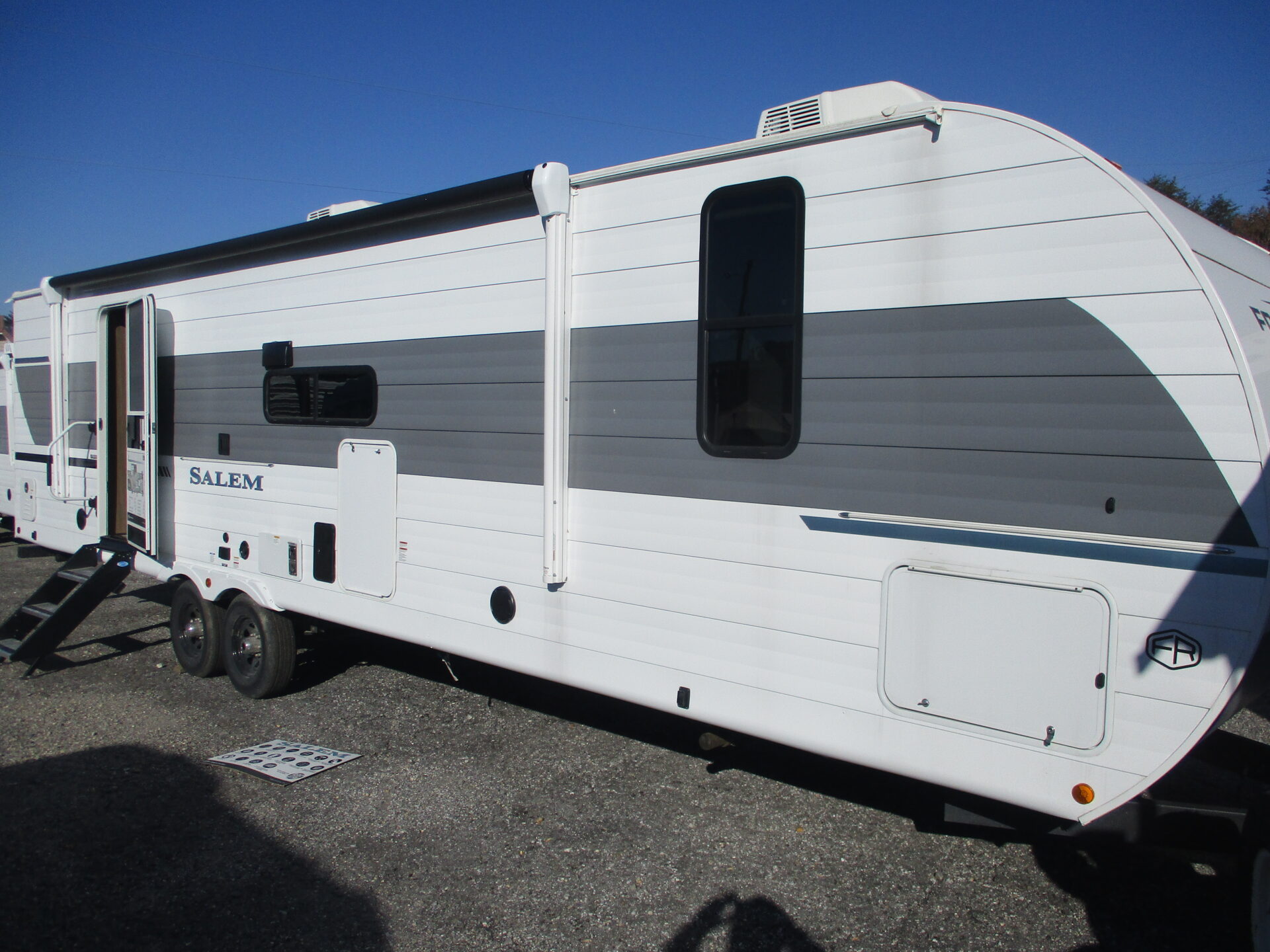 Camper Dealer of RVs within driving distance of ASU.