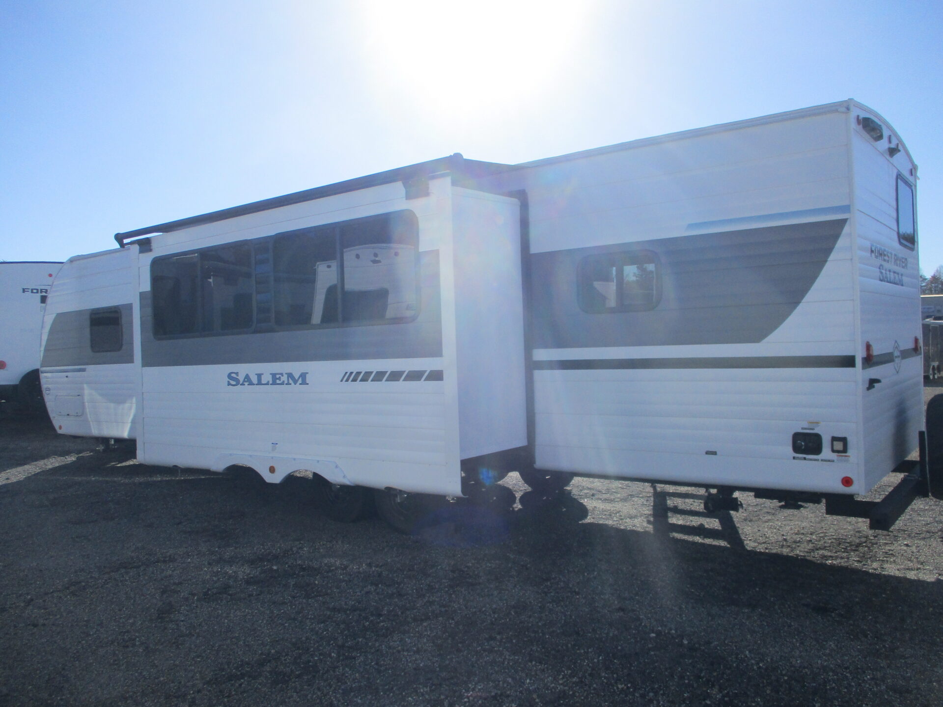 Camper Dealer of RVs within driving distance of Charlotte, NC.