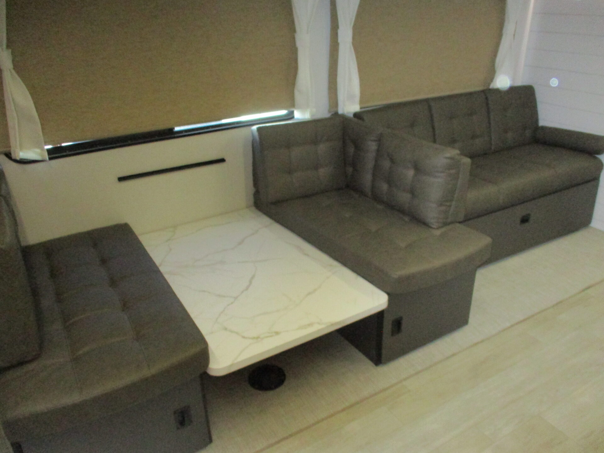 Camper Dealer of RV within driving distance of Taylorsville, NC.