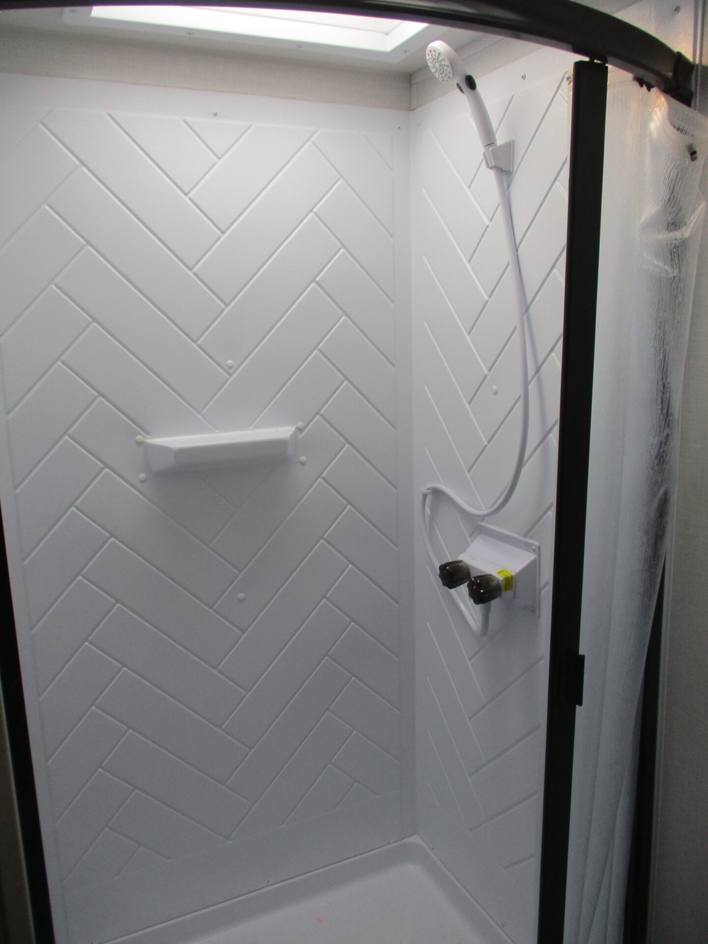 Camper Dealer of RVs within driving distance of Mooresville, NC.