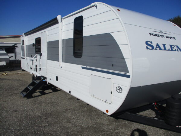 Camper Dealer of RV within driving distance of Mooresville, NC.