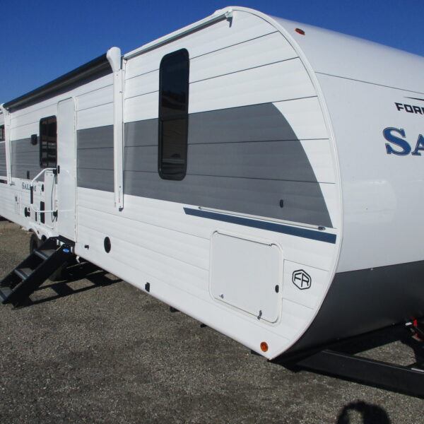 Camper Dealer of RV within driving distance of Mooresville, NC.