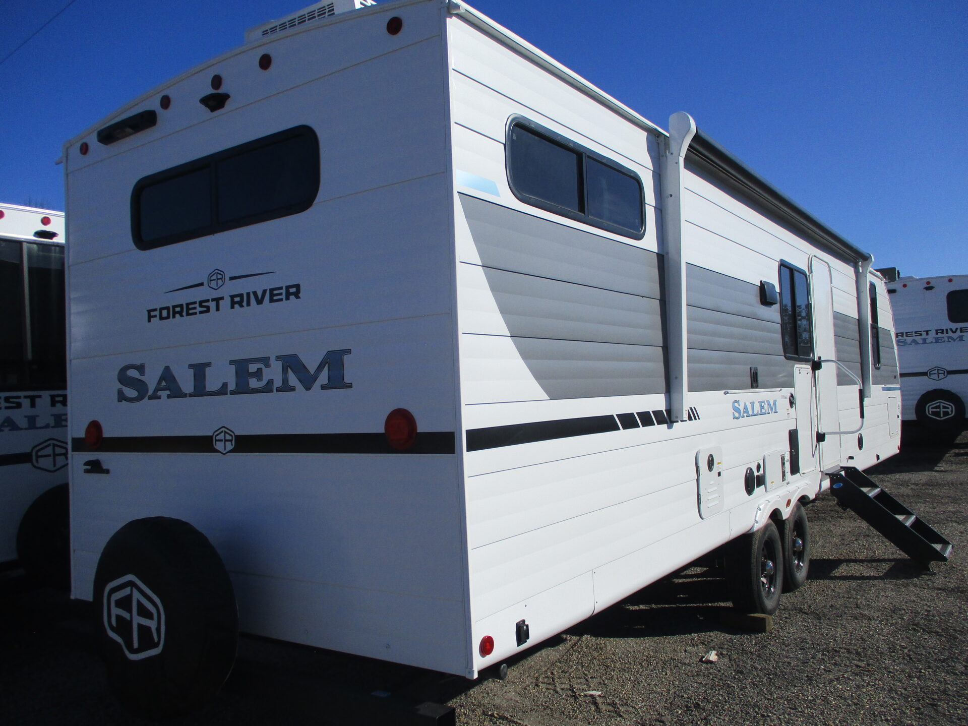 Camper Dealer of RV within driving distance of Statesville, NC.