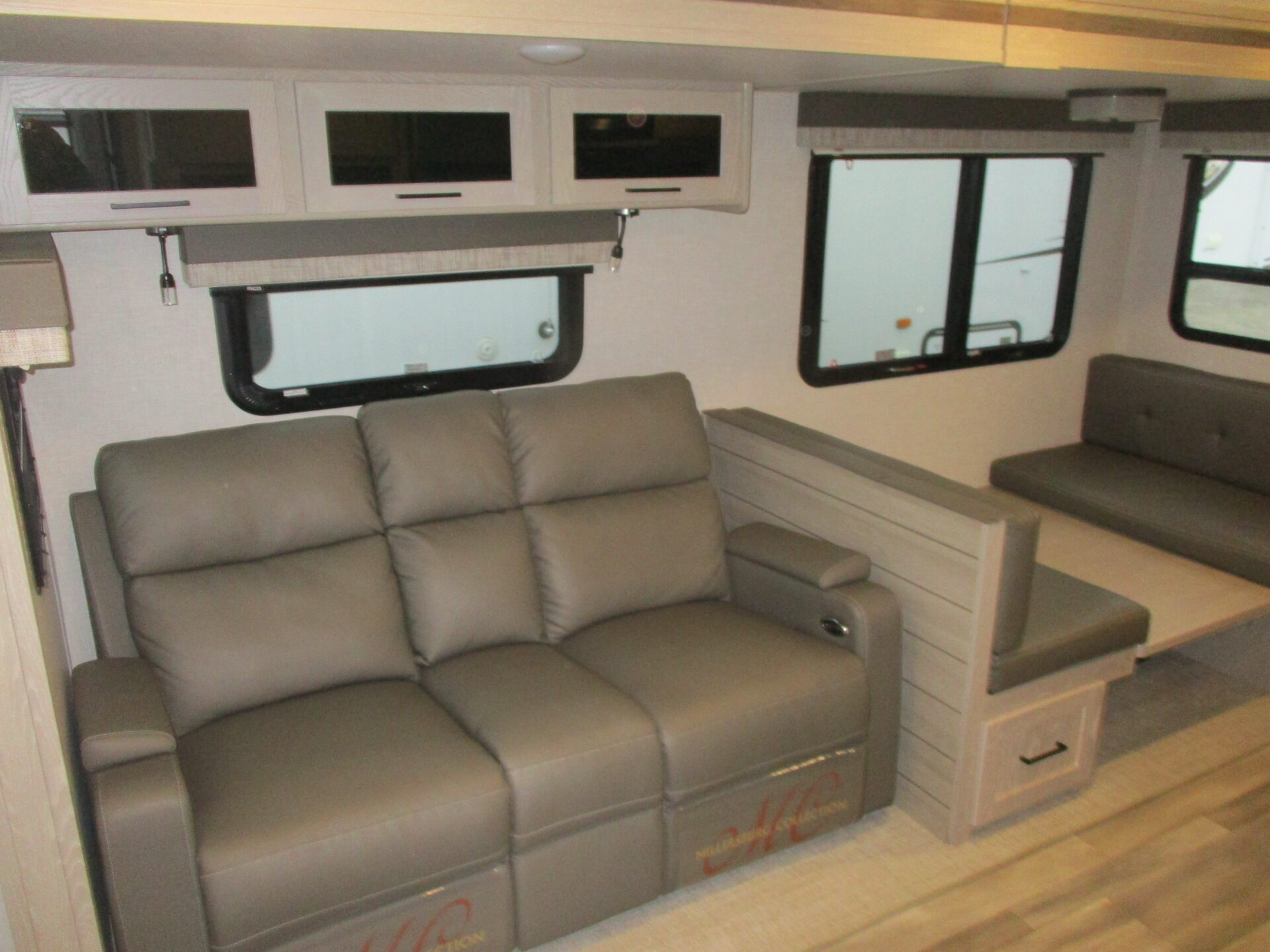 Camper Dealer of RV within driving distance of Statesville, NC.