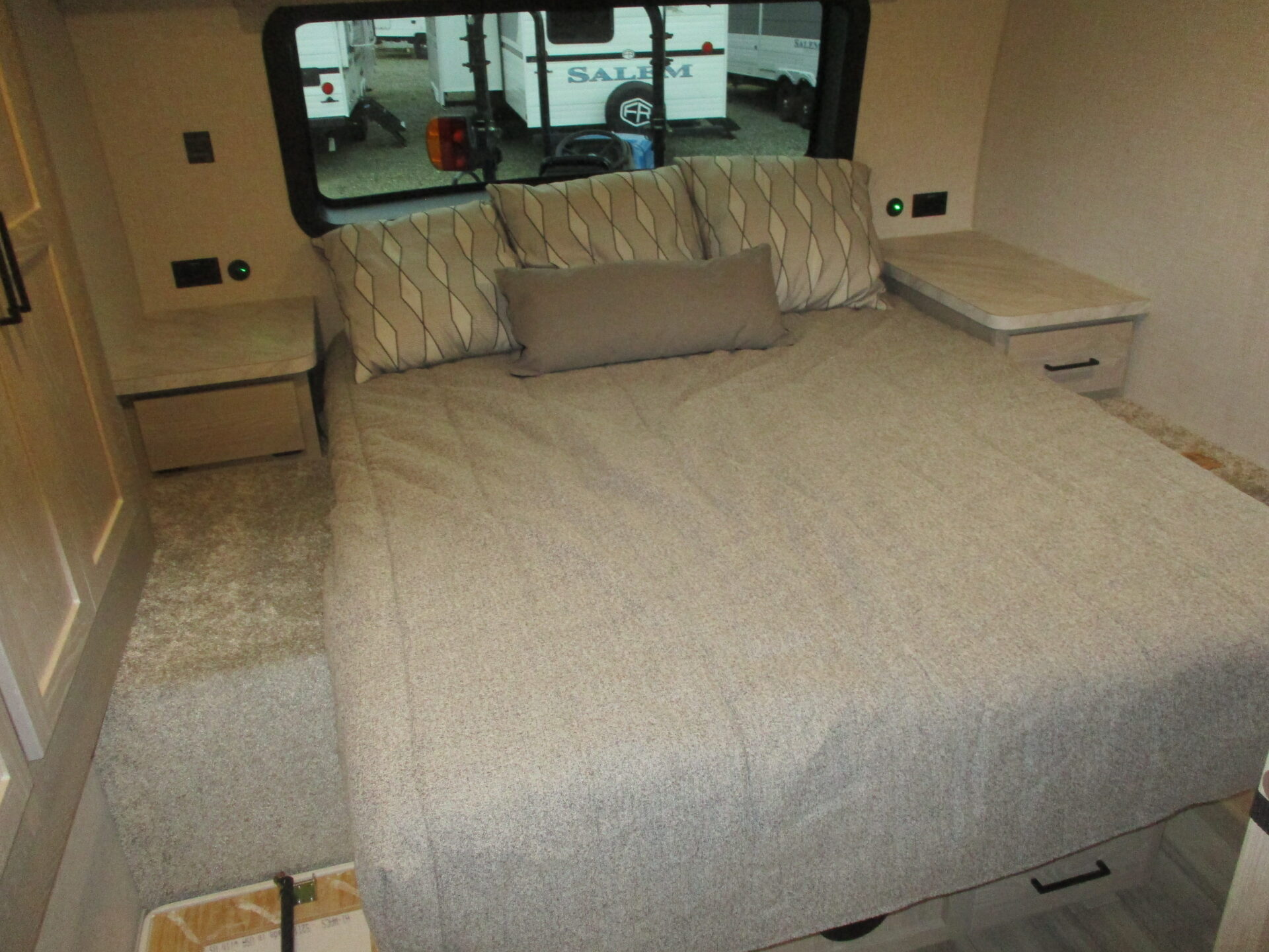 Camper Dealer of RV in North Carolina.