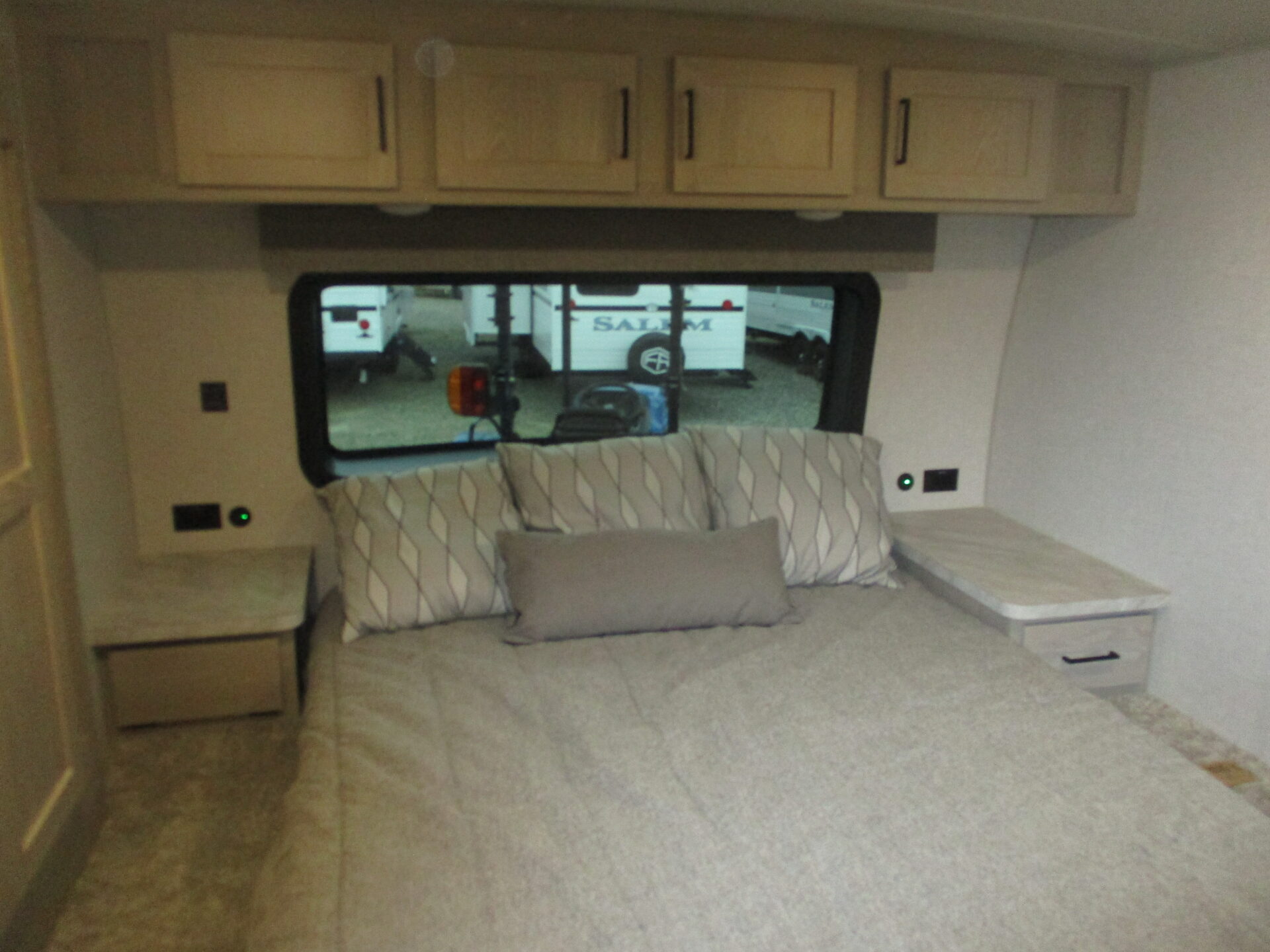 Camper Dealer of RV within driving distance of Lenoir, NC.