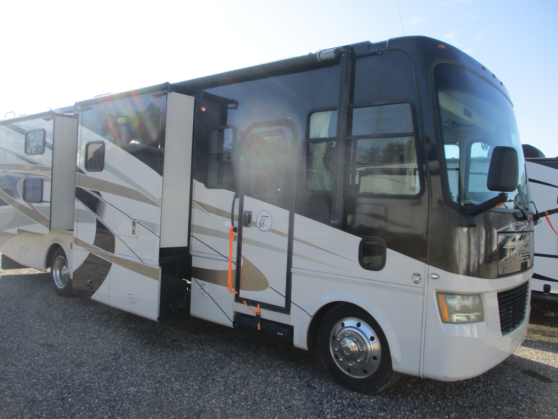 Camper Dealer of RVs within driving distance of Charlotte, NC.