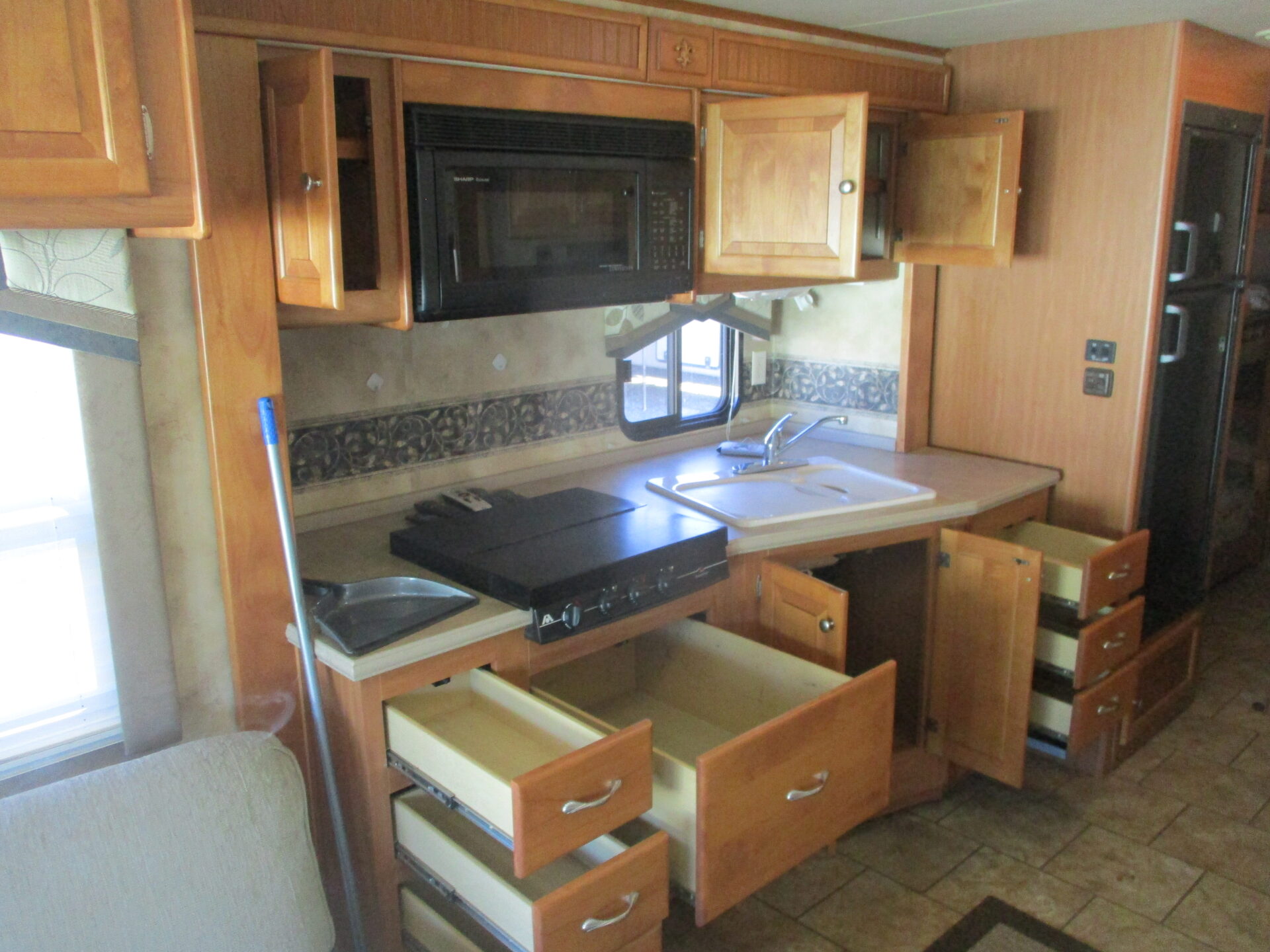 Camper Dealer of RVs within driving distance of Statesville, NC.