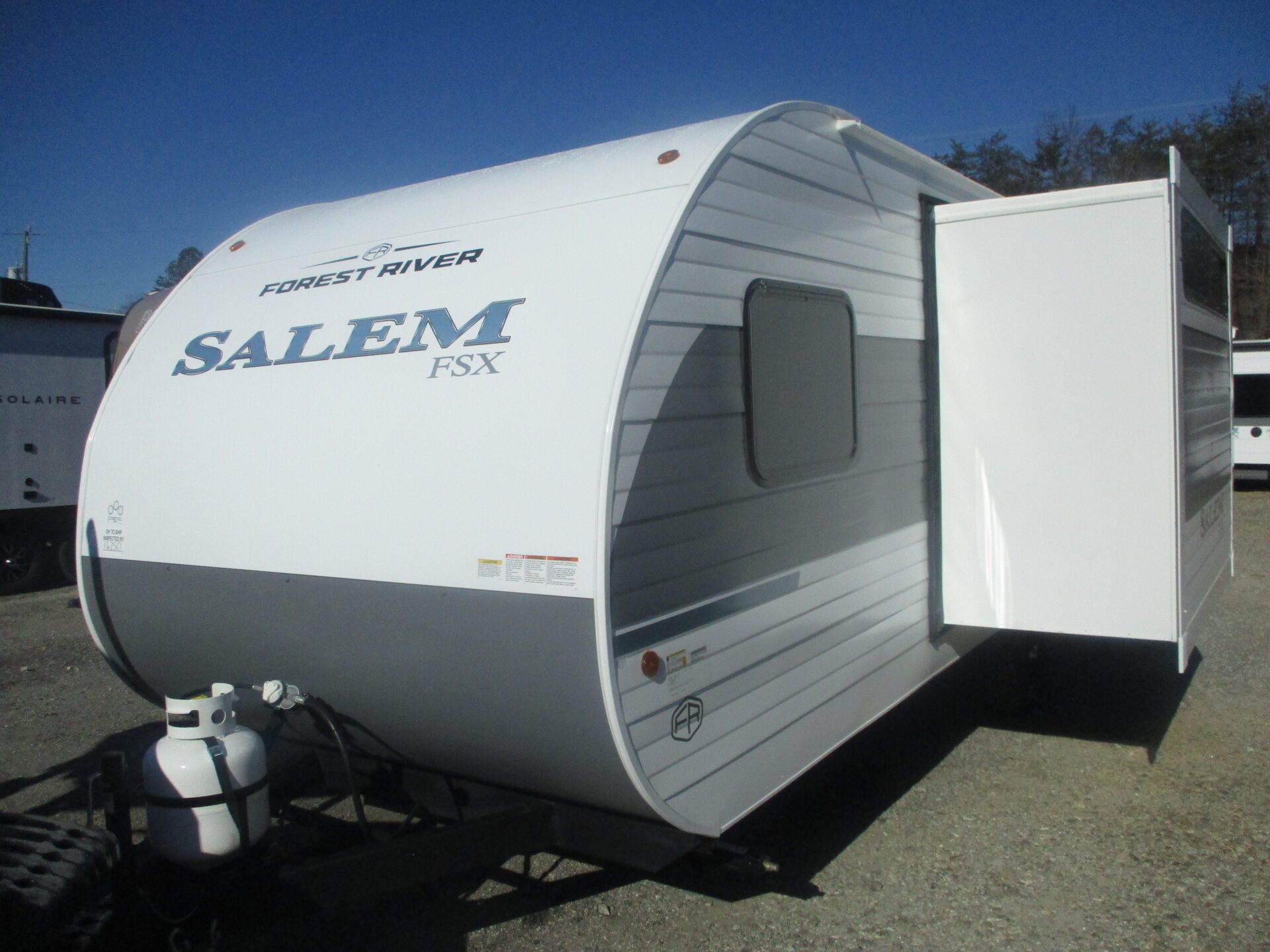 New RV within driving distance of Lenoir, NC.