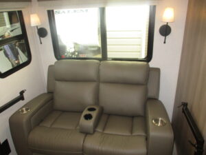 Pre Owned RVs within driving distance of Yadkinville, NC.