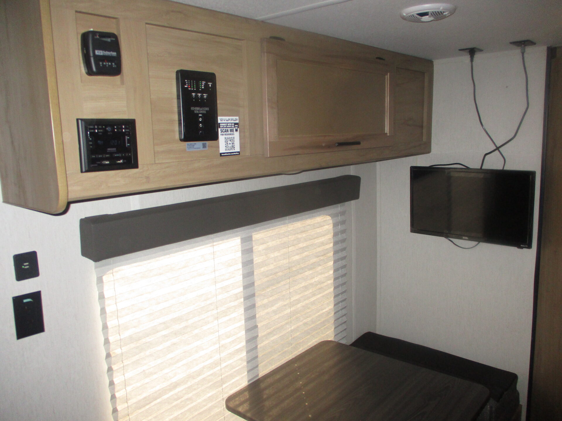Pre Owned RV within driving distance of Mooresville, NC.