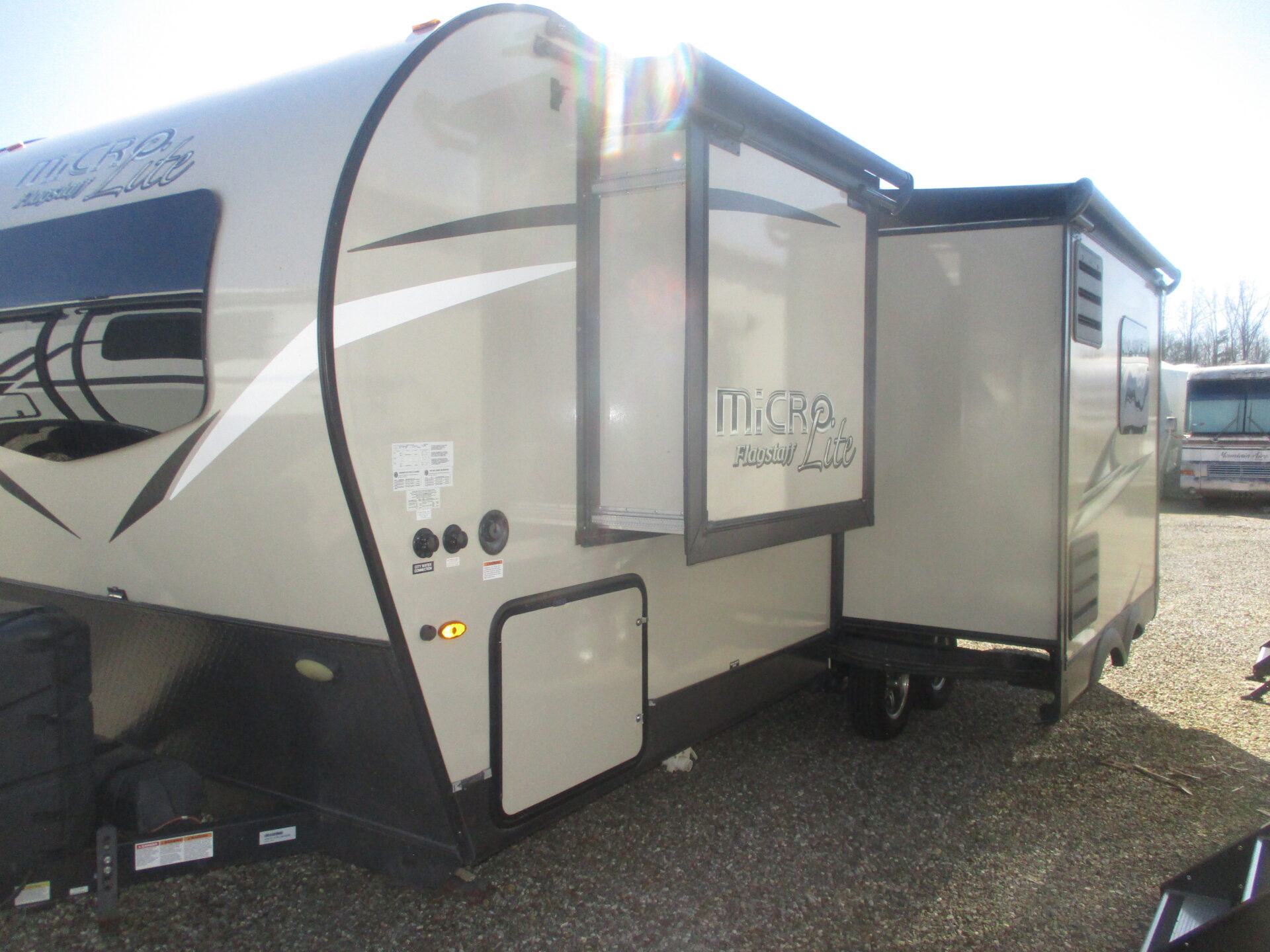 Camper Dealer of RVs within driving distance of Hickory, NC.