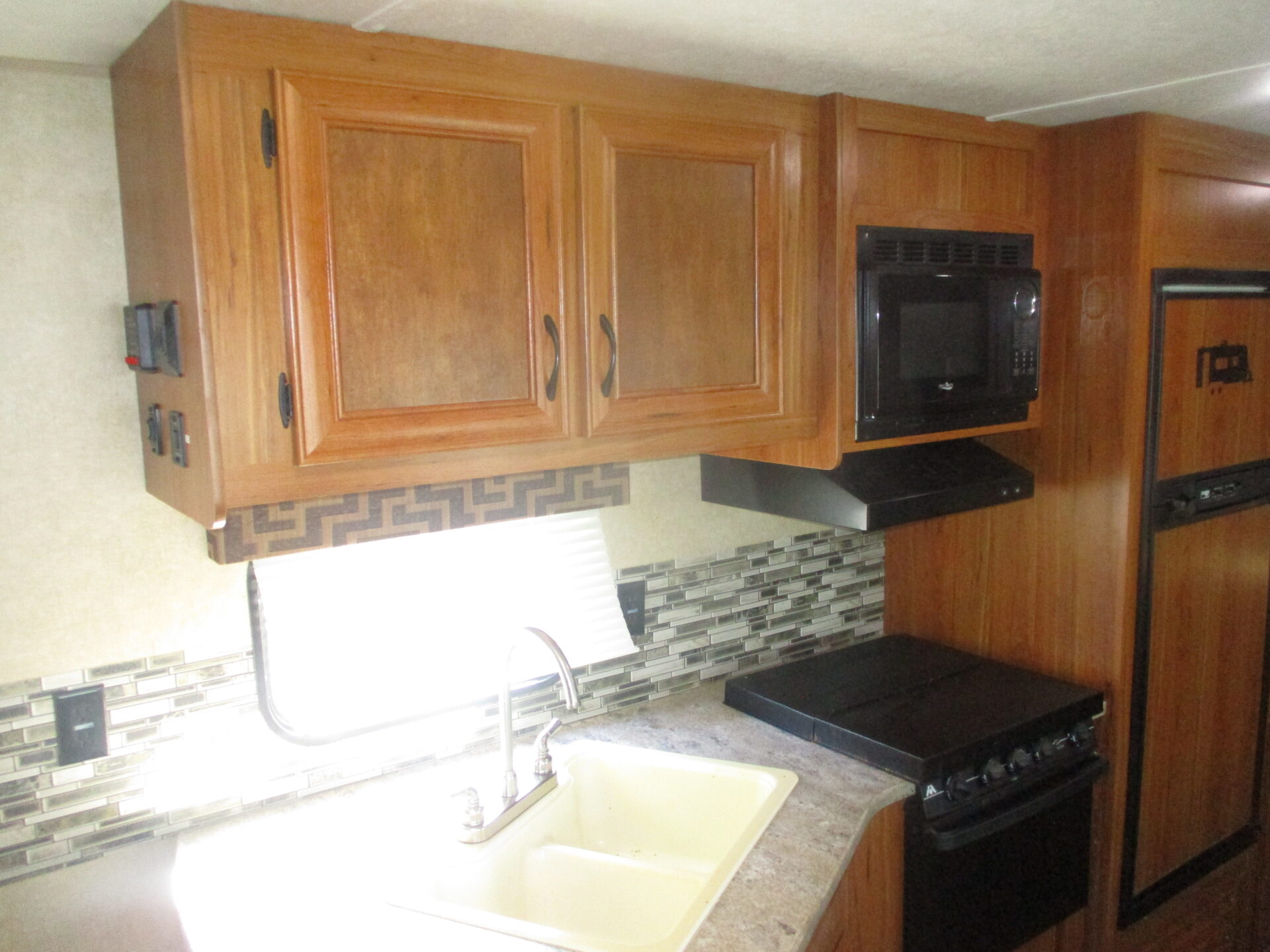 Camper Dealer of RV within driving distance of Taylorsville, NC.