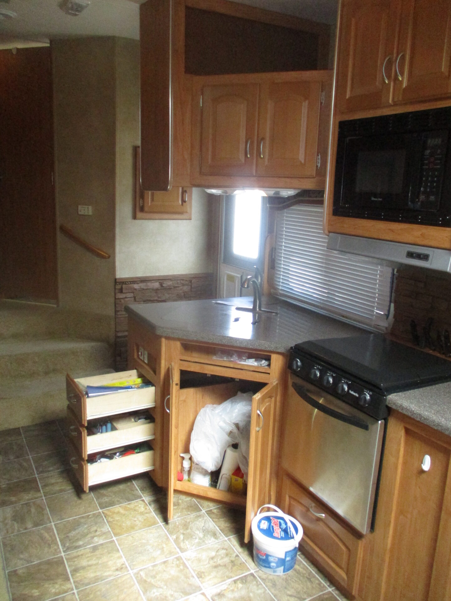 New RVs within driving distance of Hickory, NC.