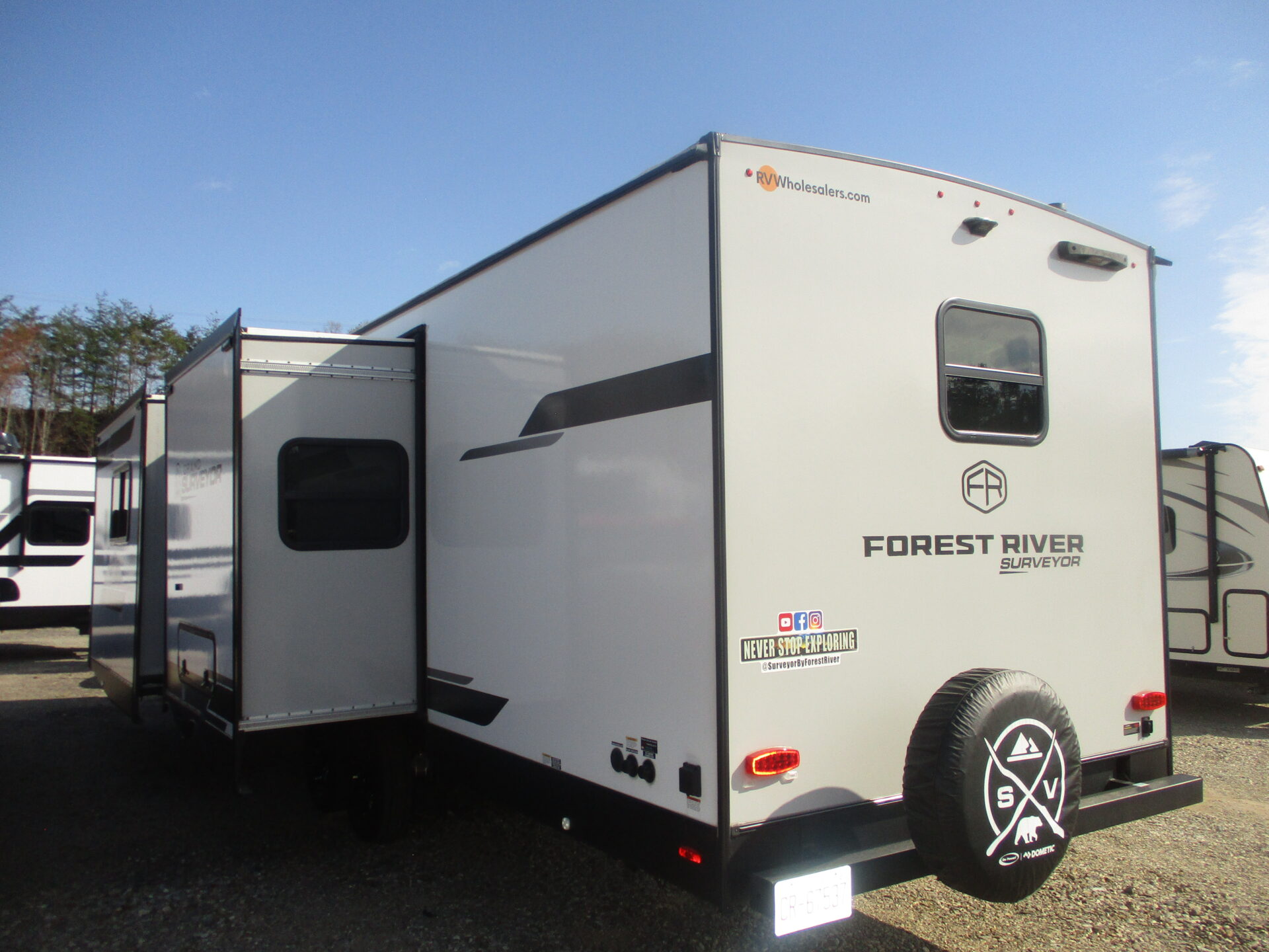 Camper Dealer of Travel Trailer in Wilkesboro, North Carolina.