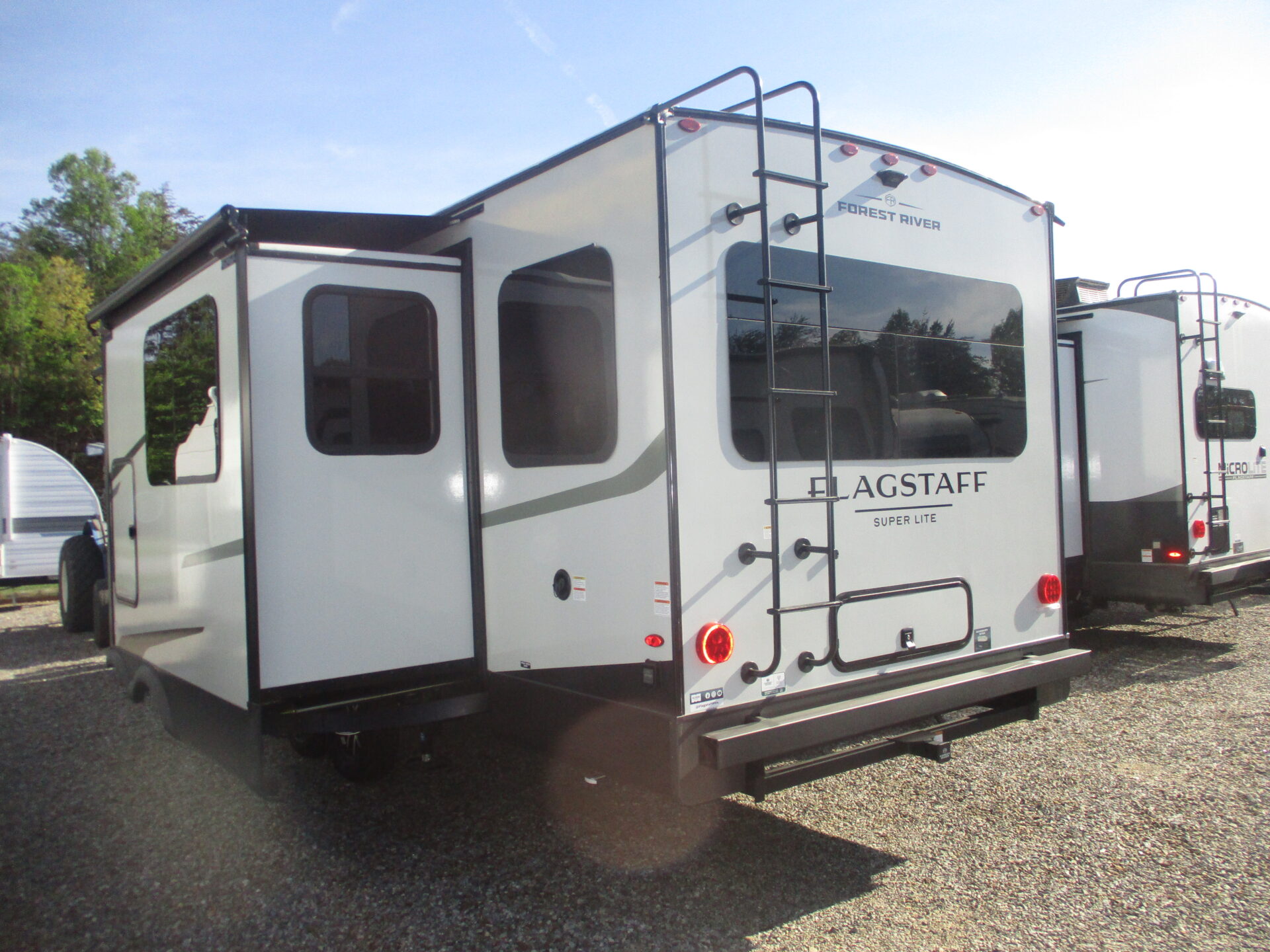 Camper Dealer of RVs within driving distance of Sparta, NC.