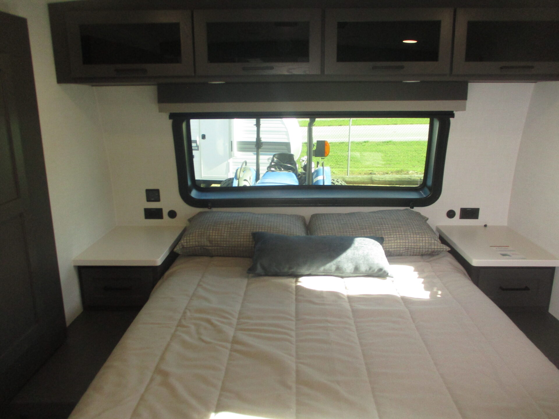 Camper Dealer of RV within driving distance of Taylorsville, NC.