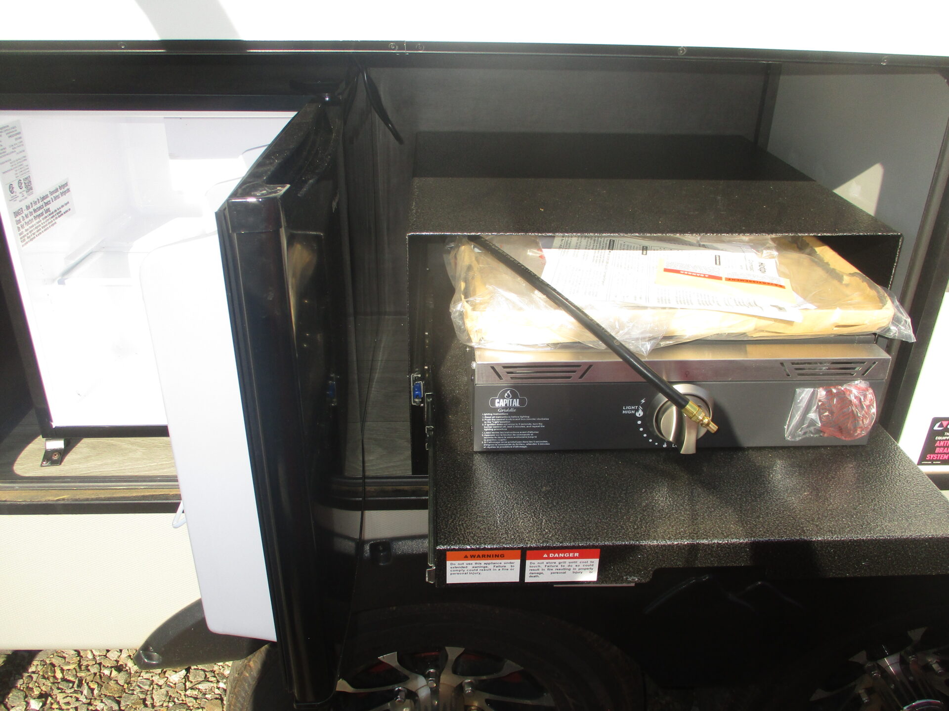 Camper Dealer of RVs within driving distance of Sparta, NC.