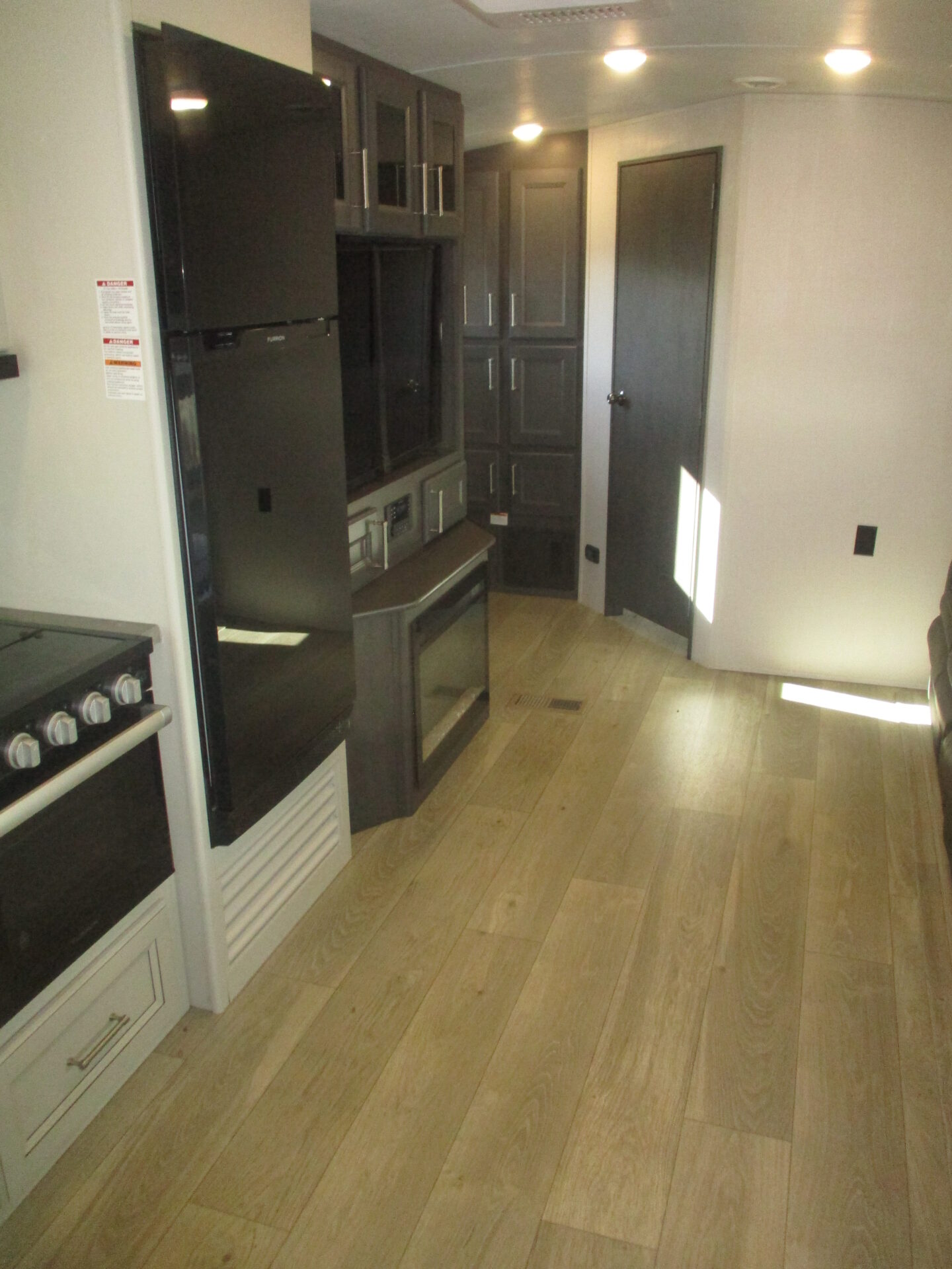 Camper Dealer of RV within driving distance of Elkin, NC.