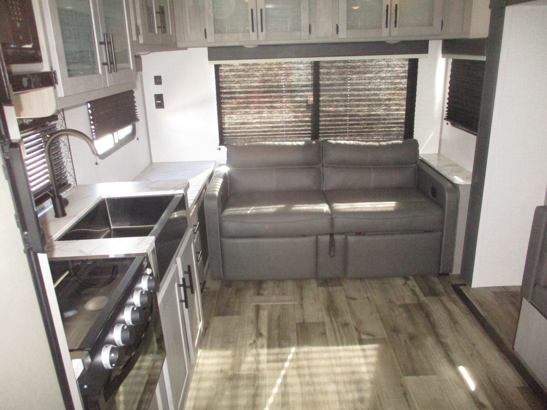 Camper Dealer of RV within driving distance of Statesville, NC.