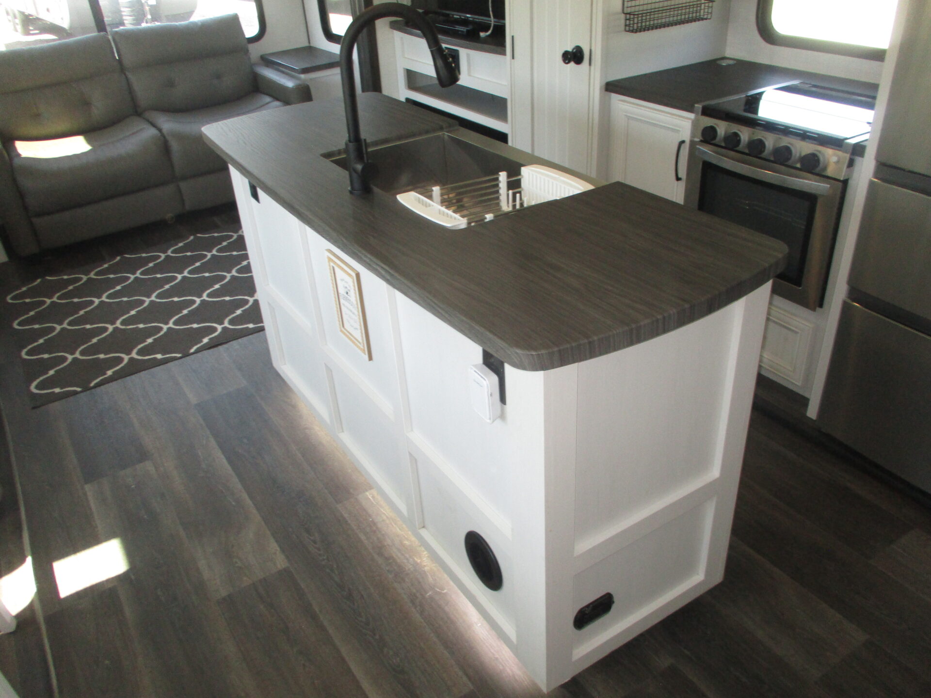 Camper Dealer of Fifth Wheel Campers in North Carolina.