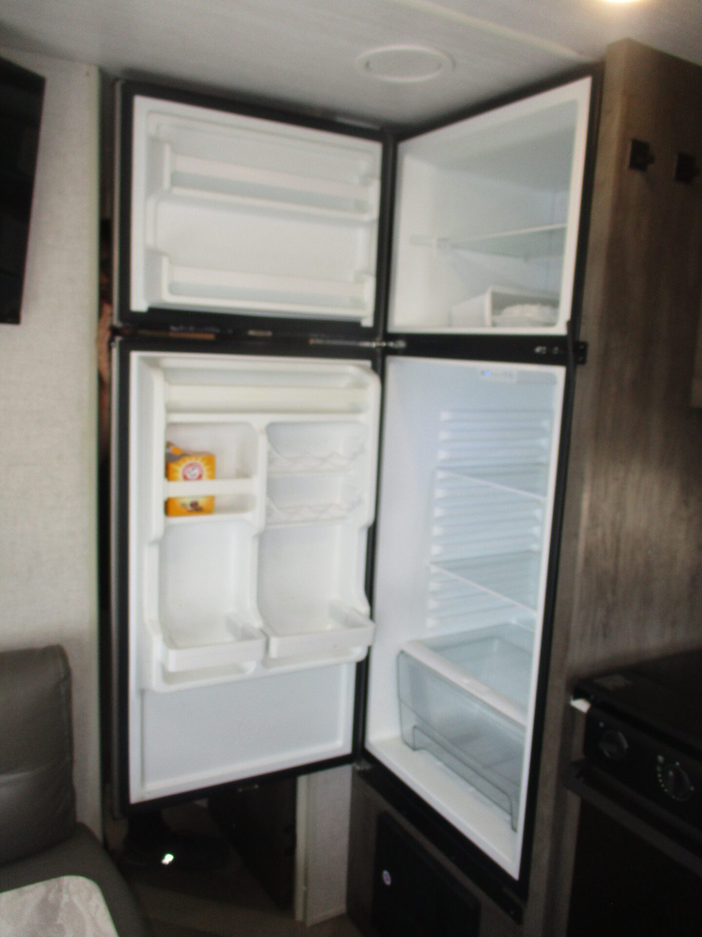 Camper Dealer of Travel Trailer within driving distance of Charlotte, NC.