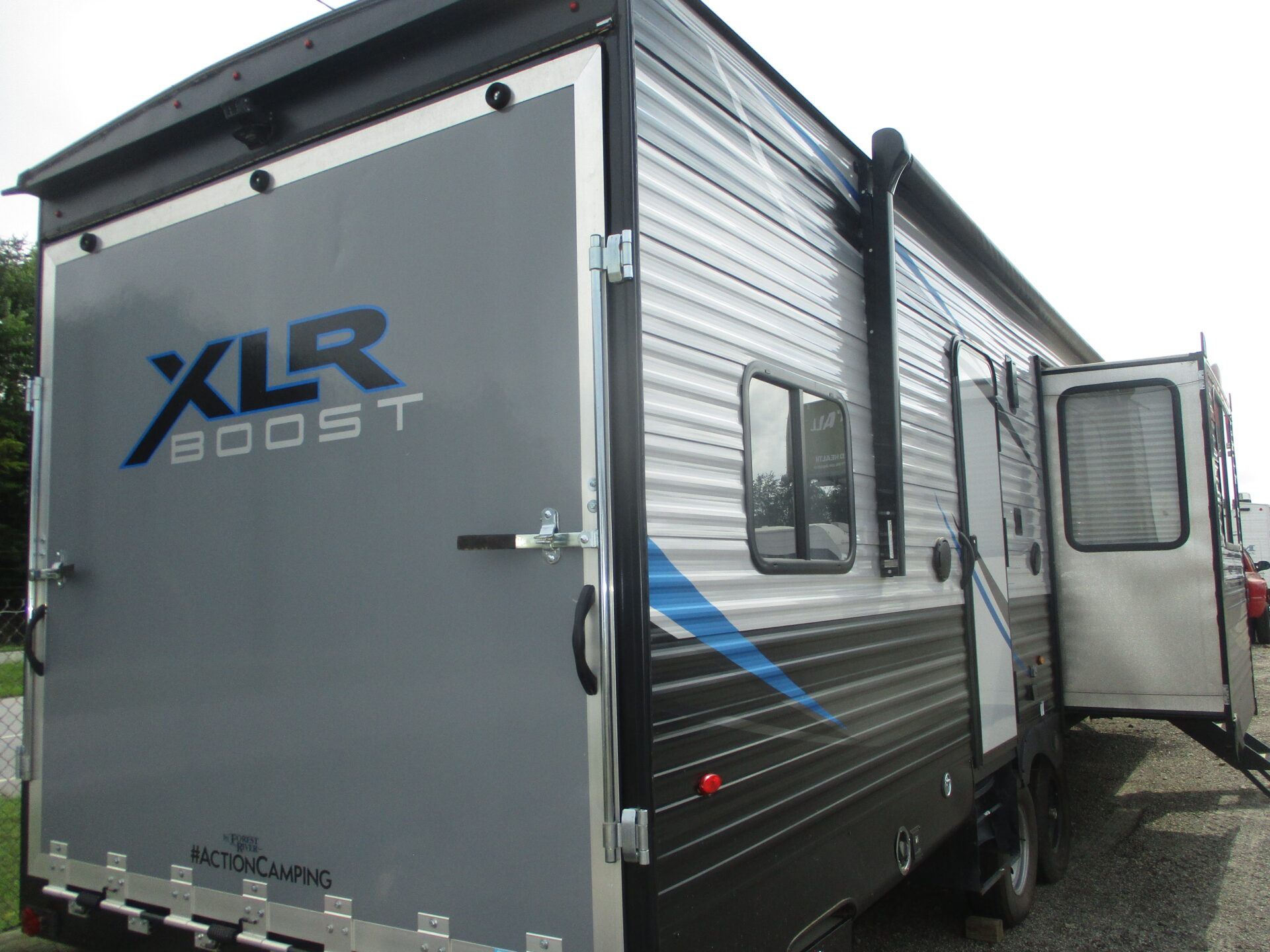 Camper Dealer of RVs within driving distance of Yadkinville, NC.