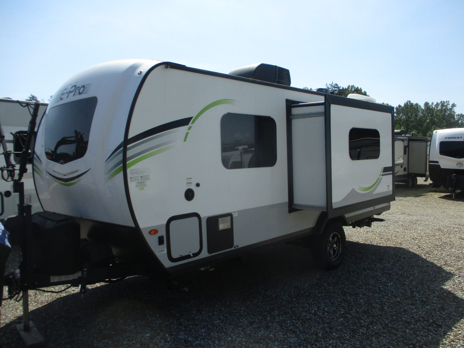 Camper Dealer of RV within driving distance of Lenoir, NC.