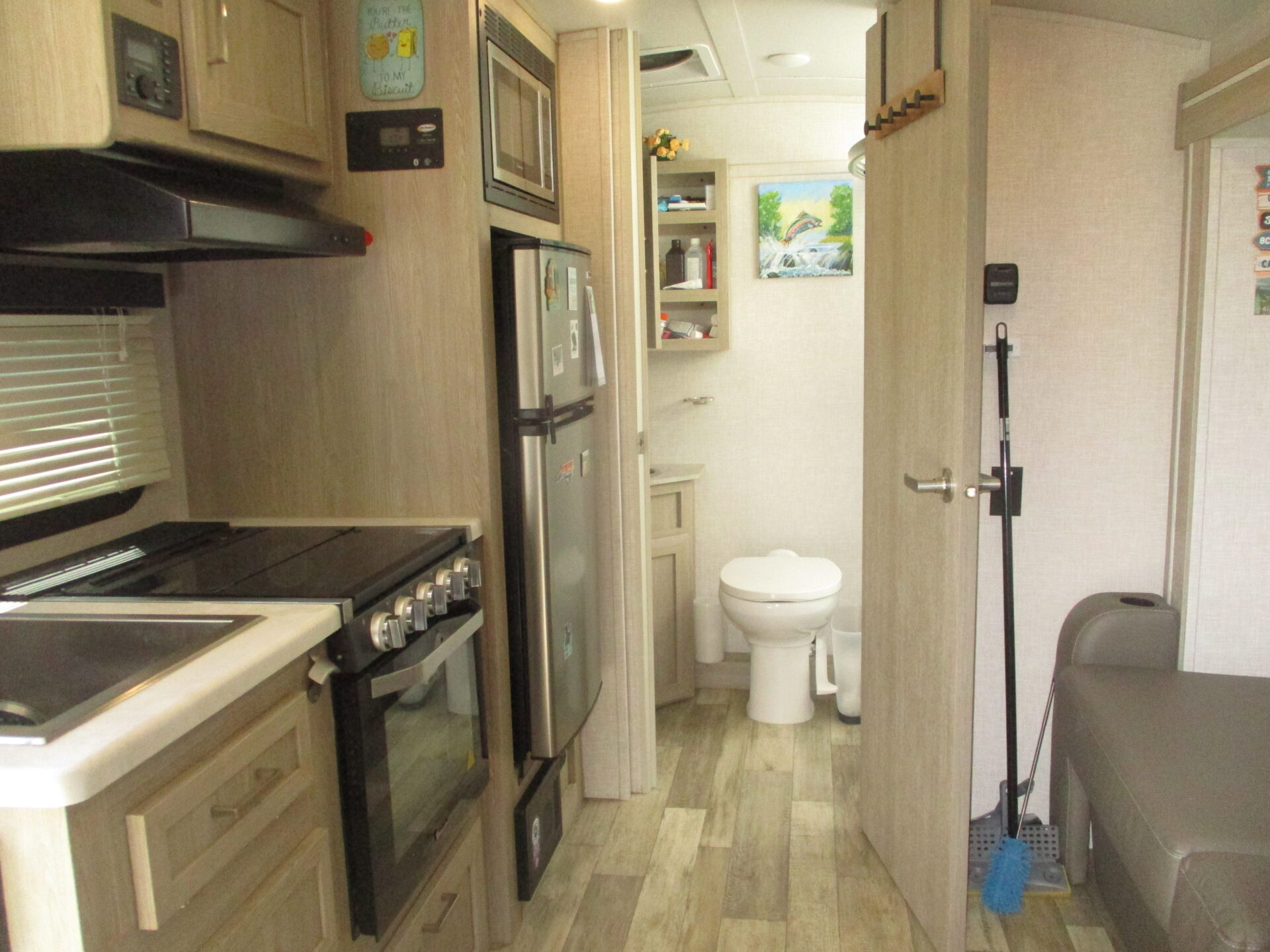 Camper Dealer of RVs within driving distance of Mooresville, NC.