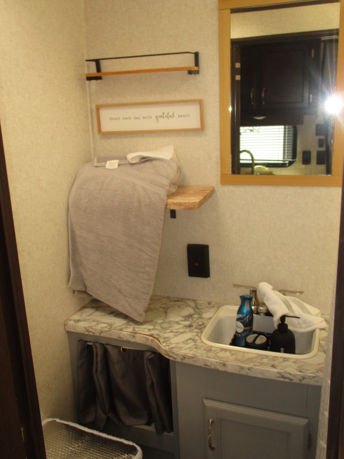 Camper Dealer of RV in Western North Carolina.