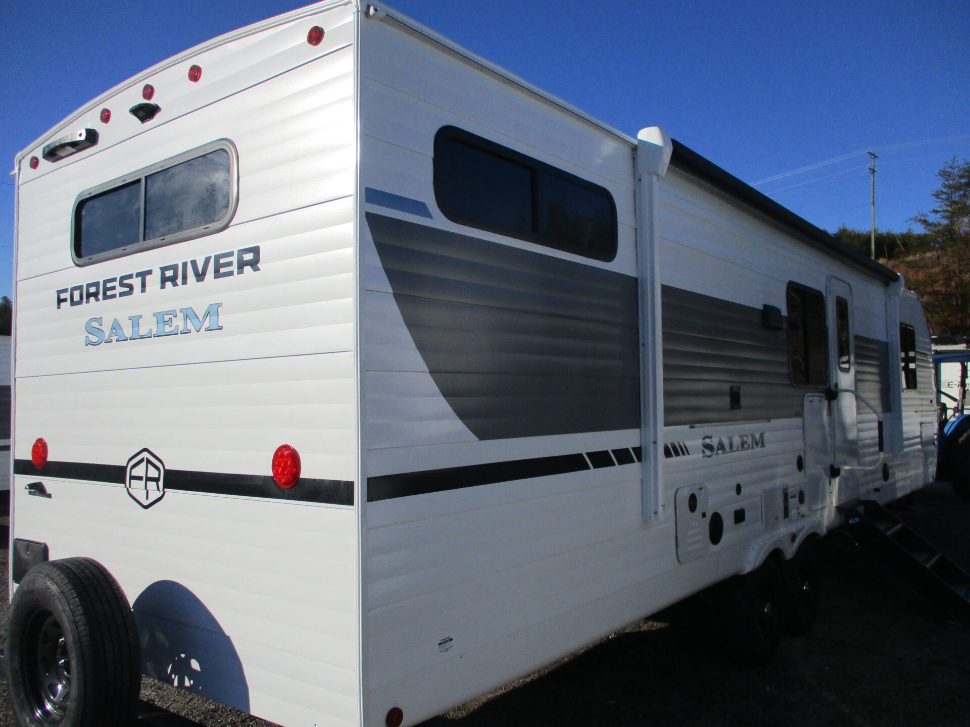 Pre Owned RV within driving distance of Elkin, NC.
