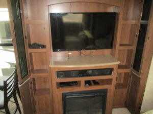 Camper Dealer of Fifth Wheel Campers within driving distance of Greensboro, NC.