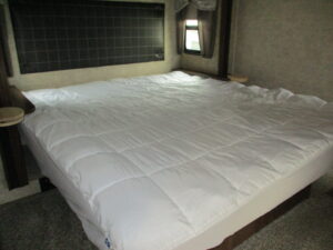 Camper Dealer of Fifth Wheel Campers near Elkin, NC.